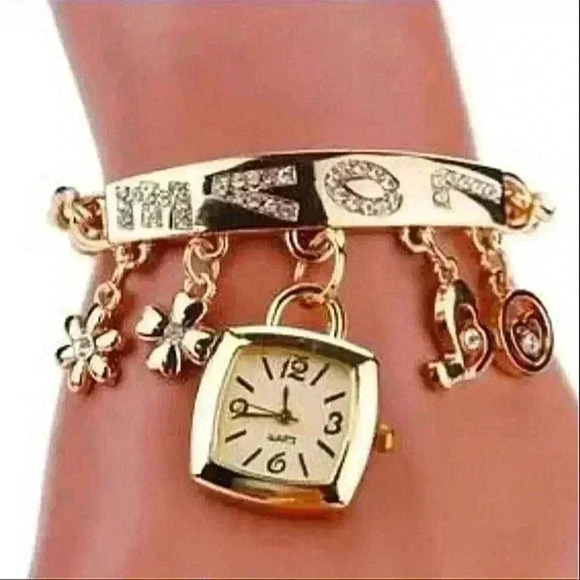 Love watch charm bracelet - Picture 1 of 3